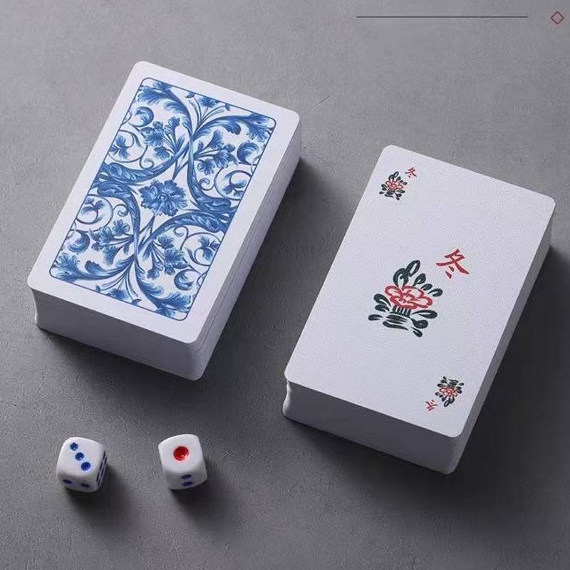 Large plastic mah-jong mah-jong mah-jong mah-jong, two dice, two bags